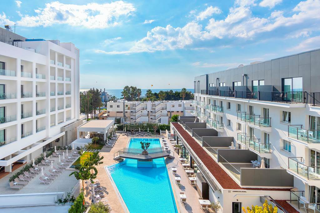 Anemi Hotel & Executive Suites