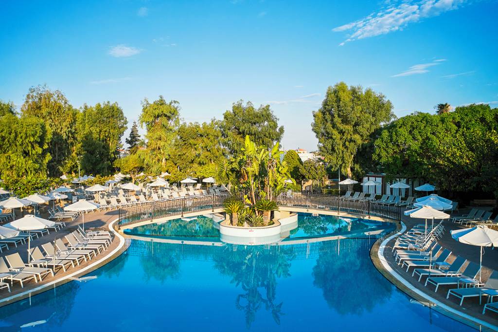 Atlantica Princess Hotel