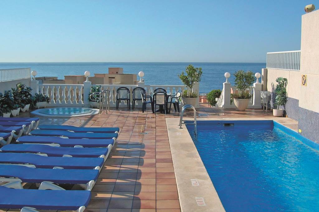 Avenida Hotel