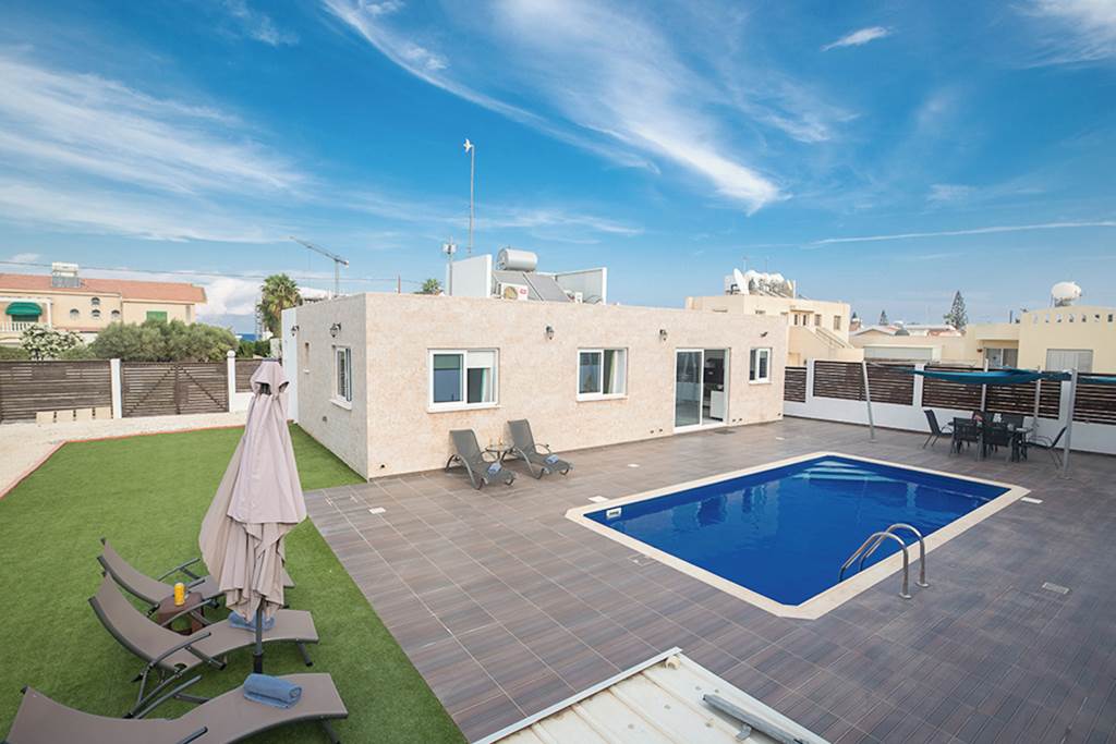 Broadway Villas - 3 Bedroom Villa