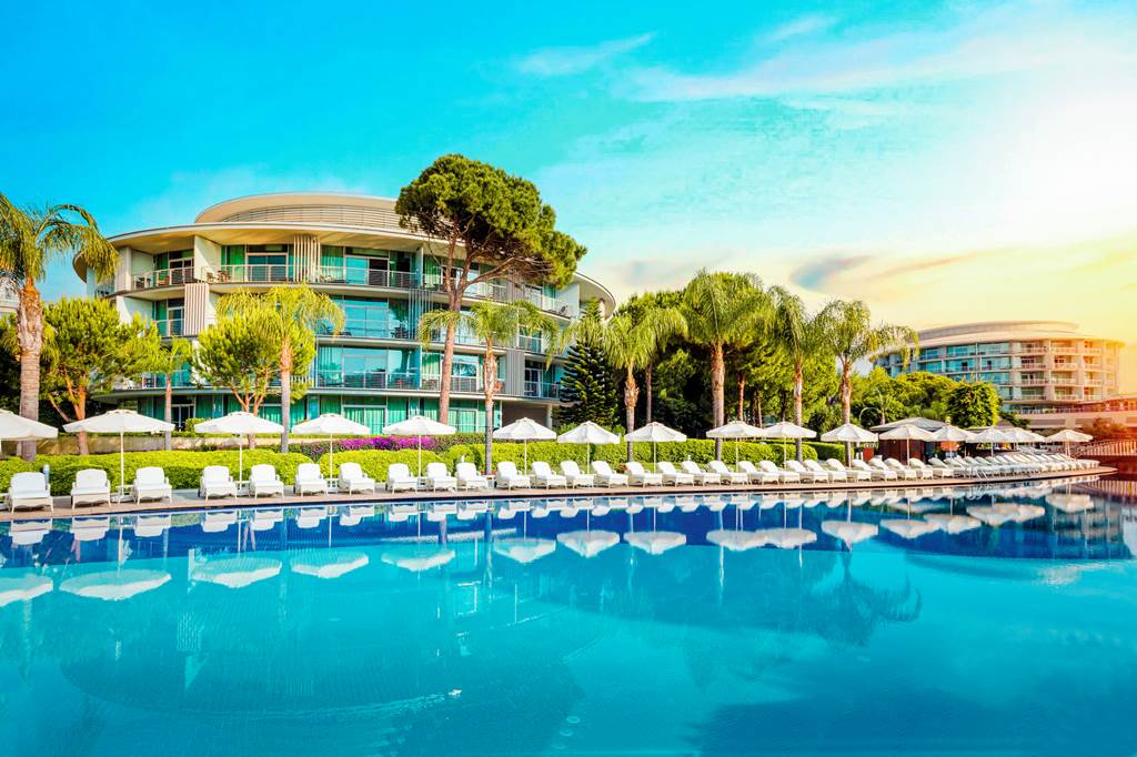 Calista Luxury Resort