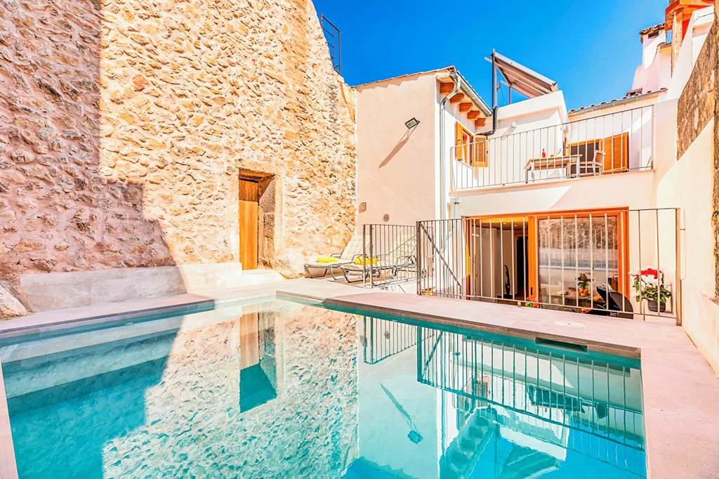 Casa Horta 125