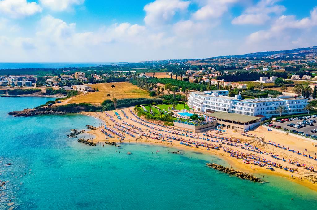 Corallia Beach Hotel Apartments