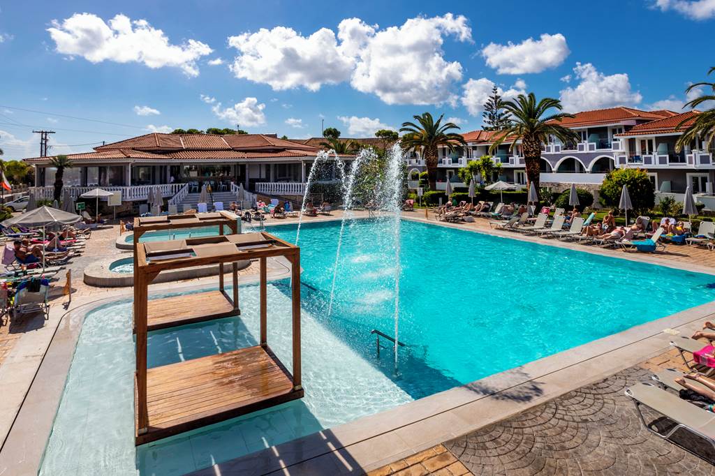 Golden Sun Hotel