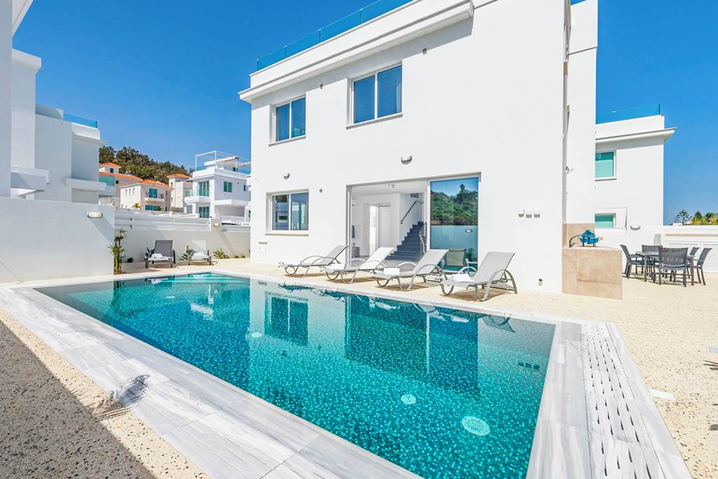 Green Bay Villa 15