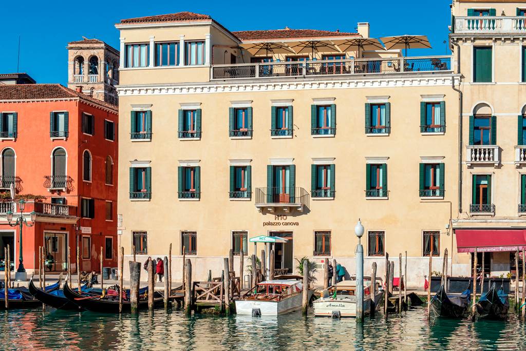 H10 Palazzo Canova