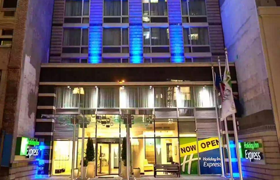 Holiday Inn Express Manhattan Times Square South