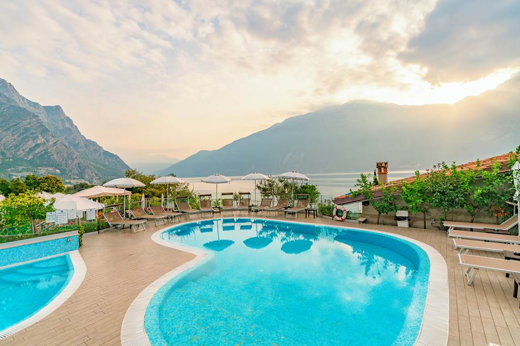 Hotel Garda Suite Limone