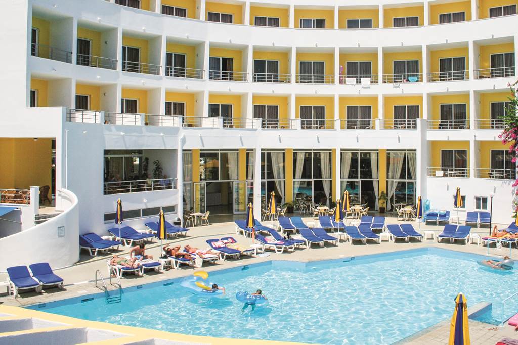 Hotel Kris Mari