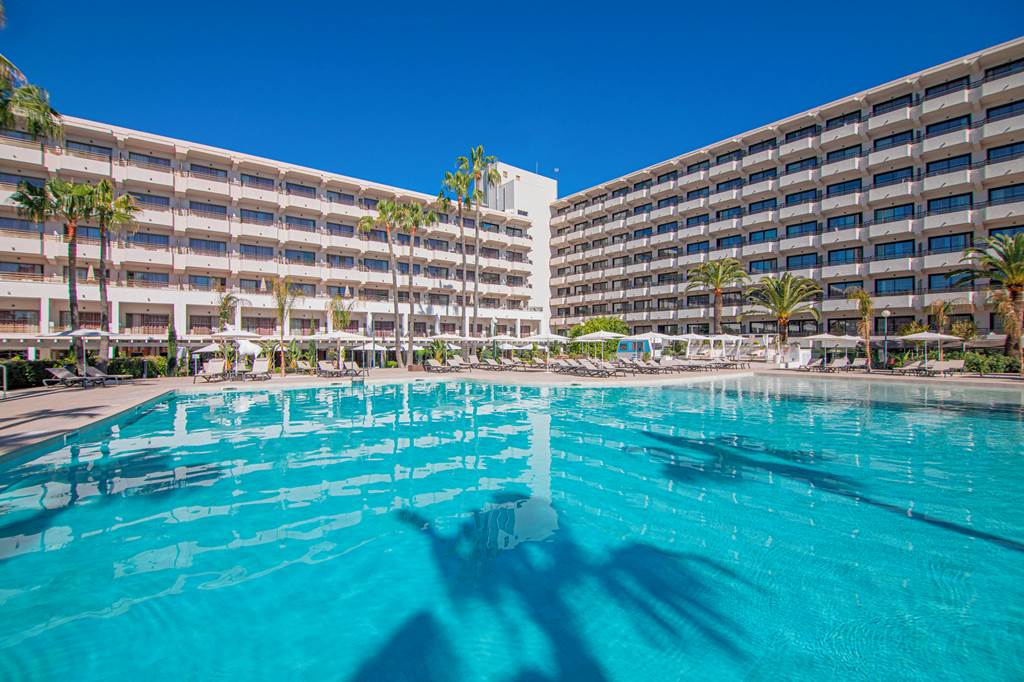 Innside by Melia Alcudia