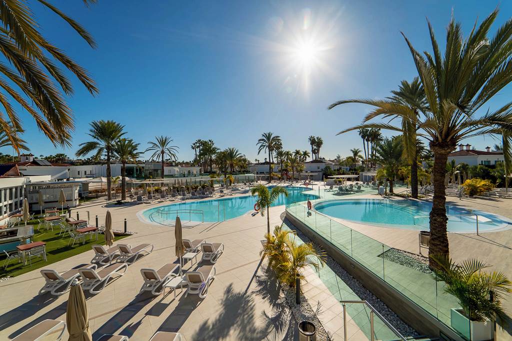 LIVVO Hotels Dunagolf Suites