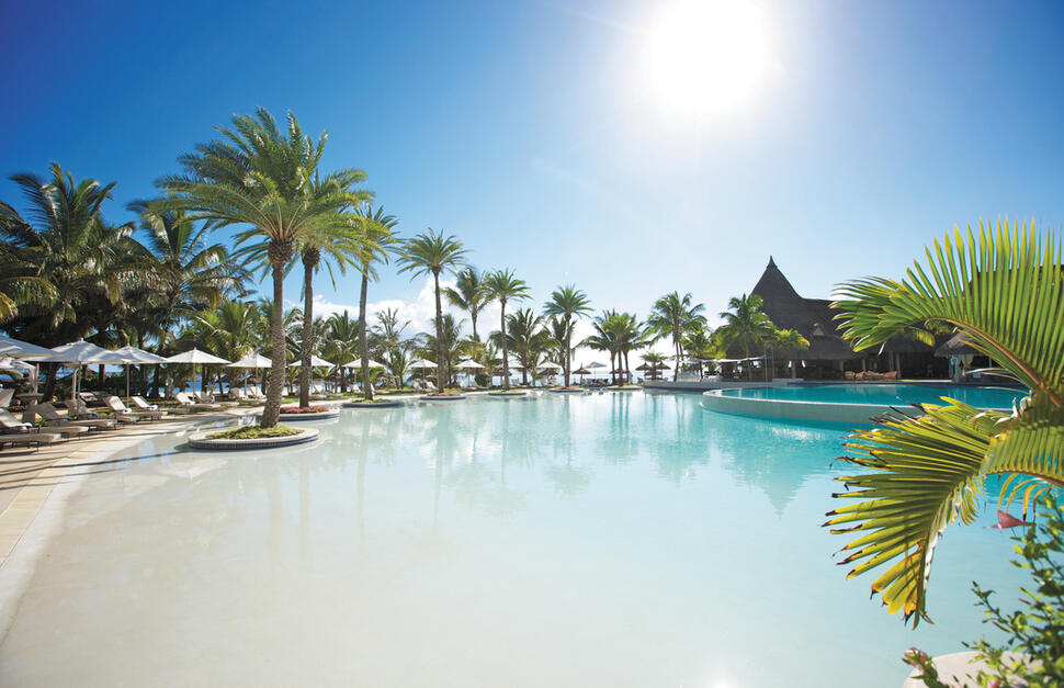 LUX* Belle Mare