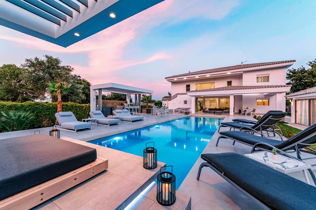 M Mansion