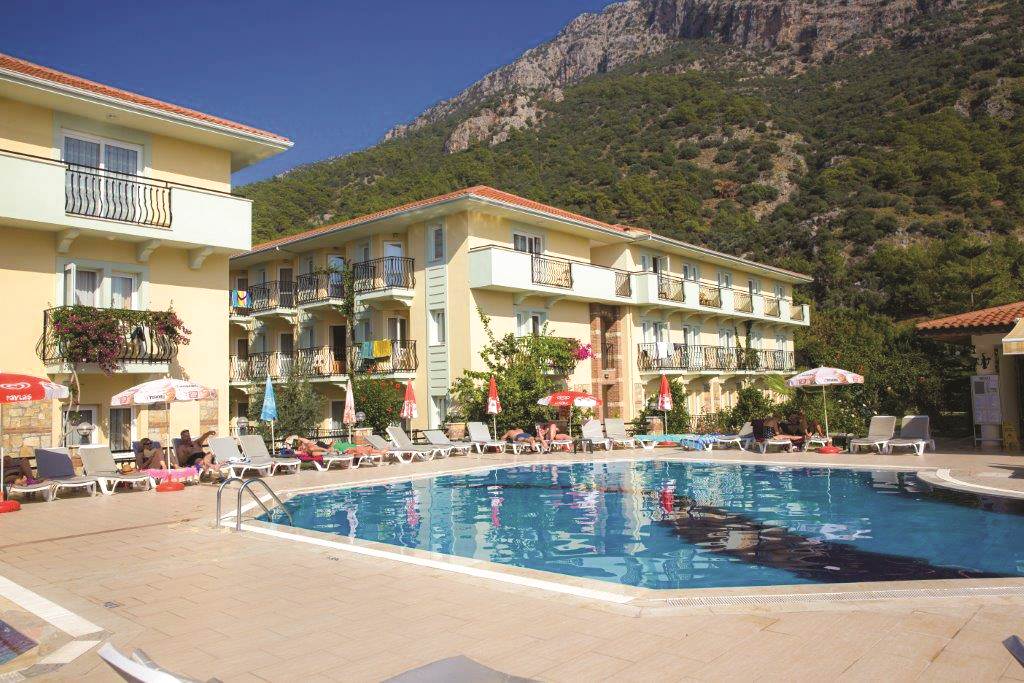 Mavruka Hotel