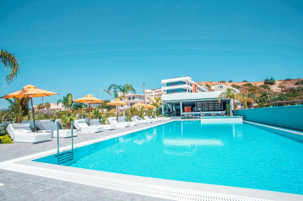 Mazoren Art Hotel
