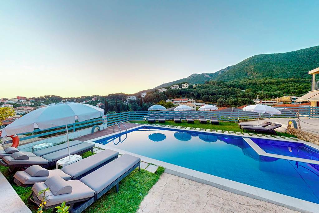 Mediterraneo Resort