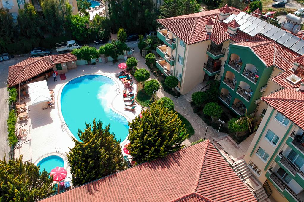 Melissa Gardens