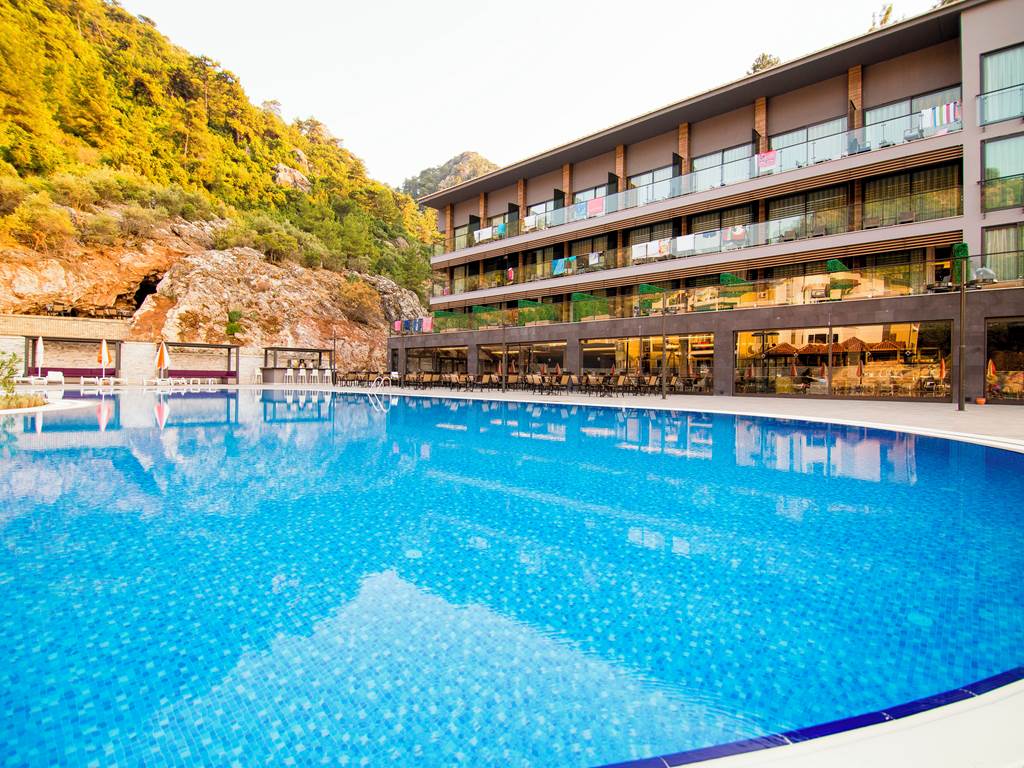 Mirage World Hotel