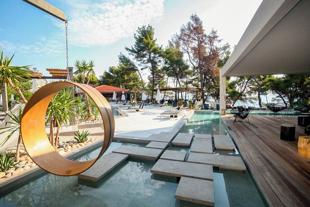 Nostos Hotel