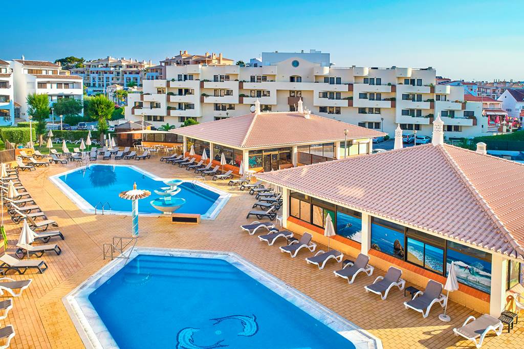 Oceanus Aparthotel