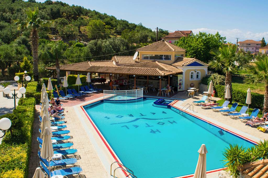 Petros Hotel