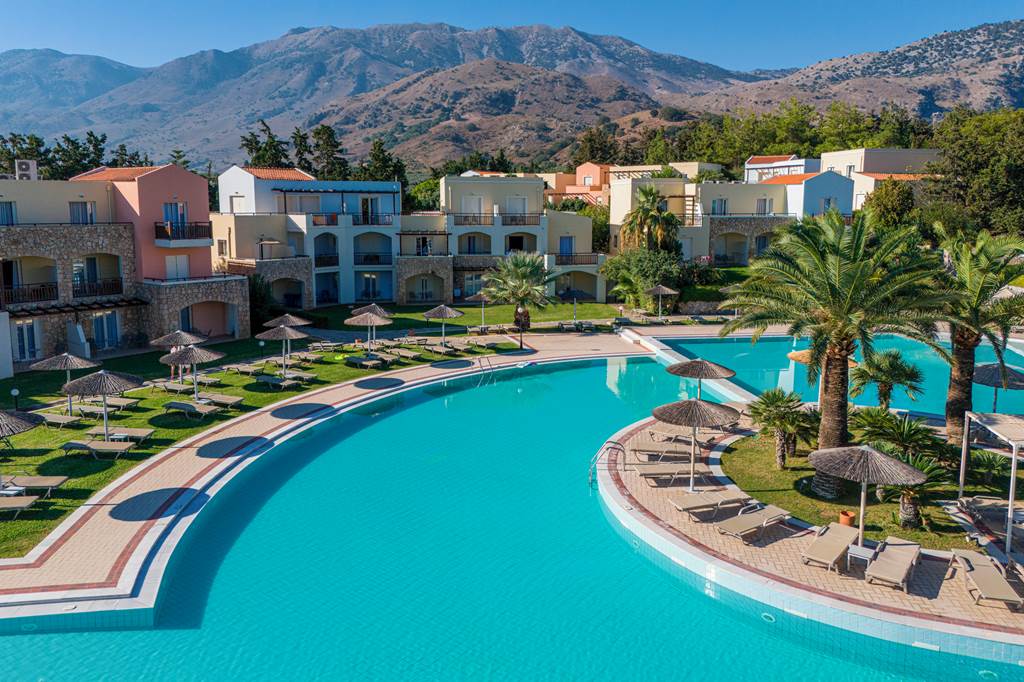 Pilot Beach Resort