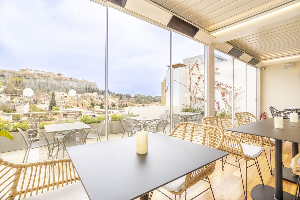Plaka Hotel