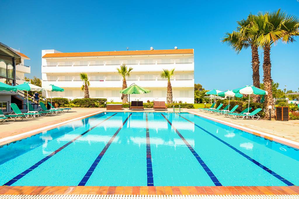 Pylea Beach Hotel