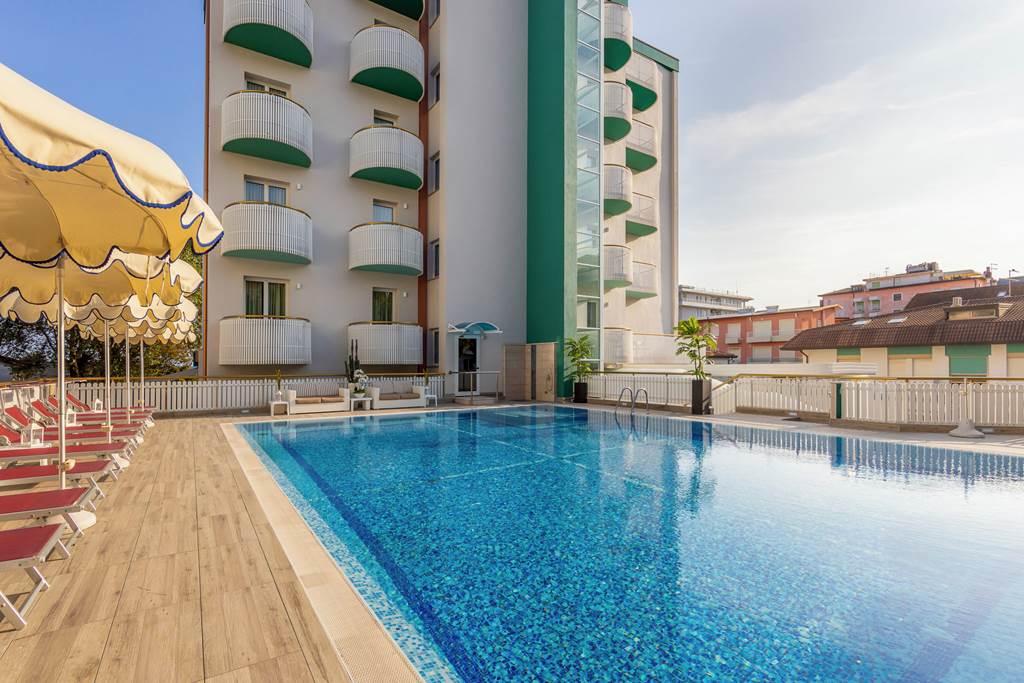 Salus Smart & Chic Hotel