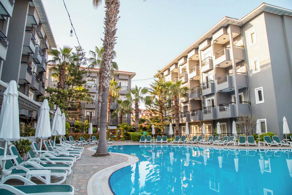 Sun City Apartments