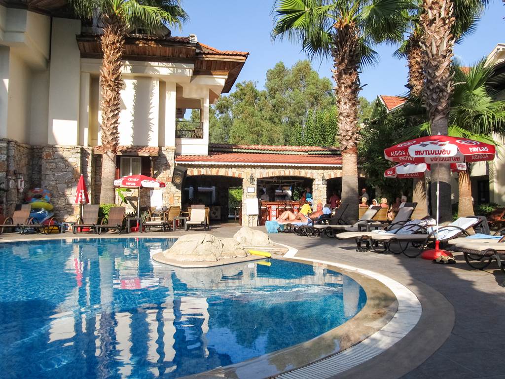 Sunblue Apart Hotel
