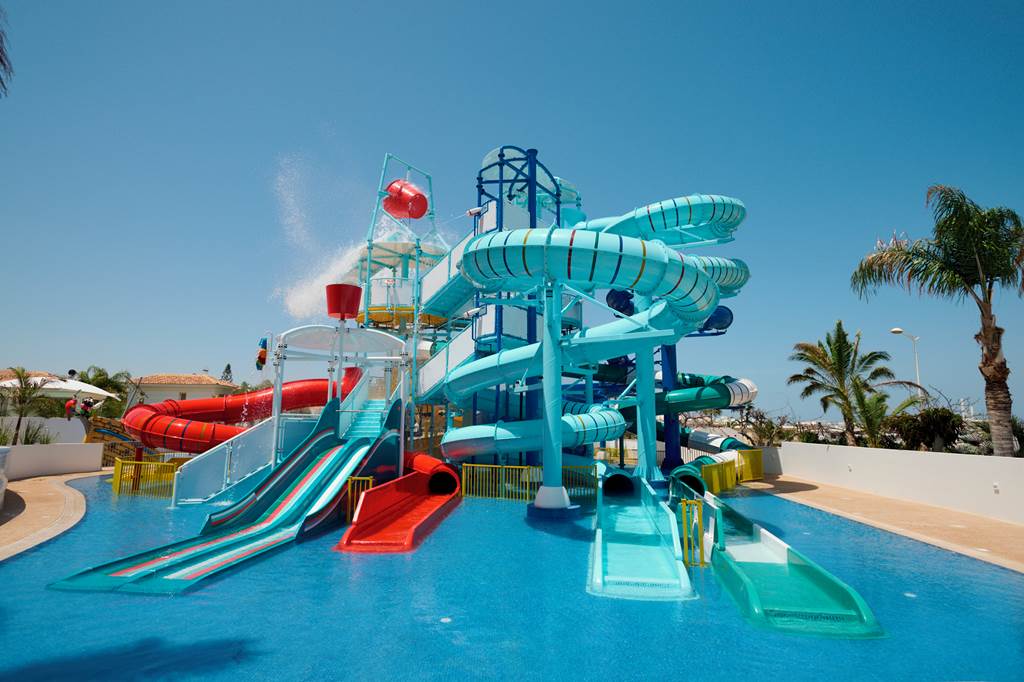 Sunrise Oasis Hotel & Waterpark