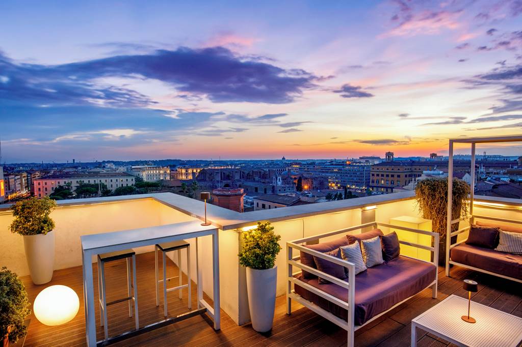 The Independent Hotel