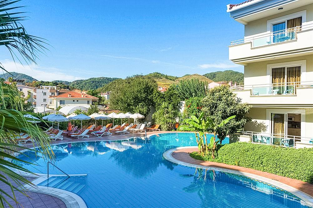 Verona Apartments