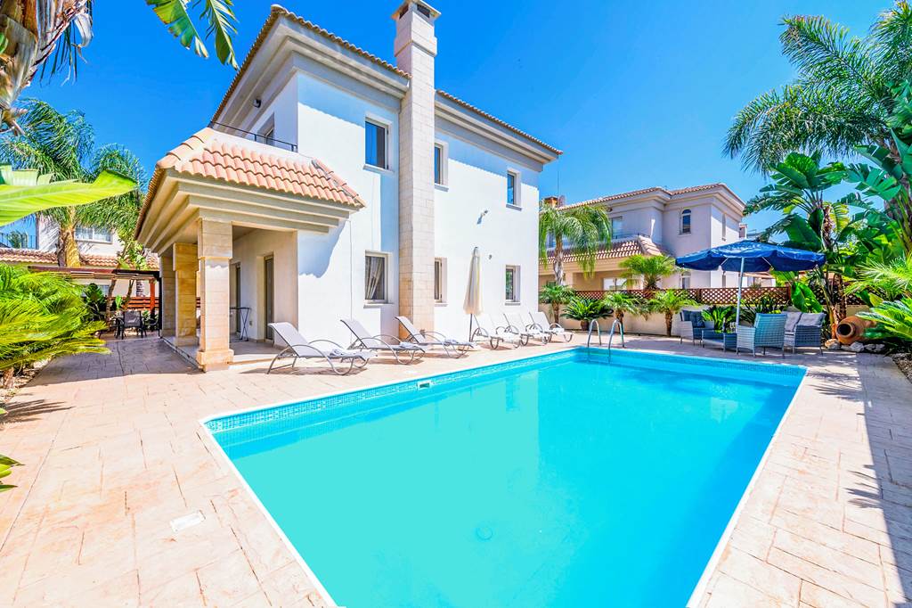 Villa Alex