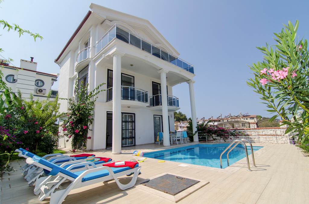Villa Azra