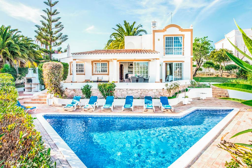 Villa Buganvilia