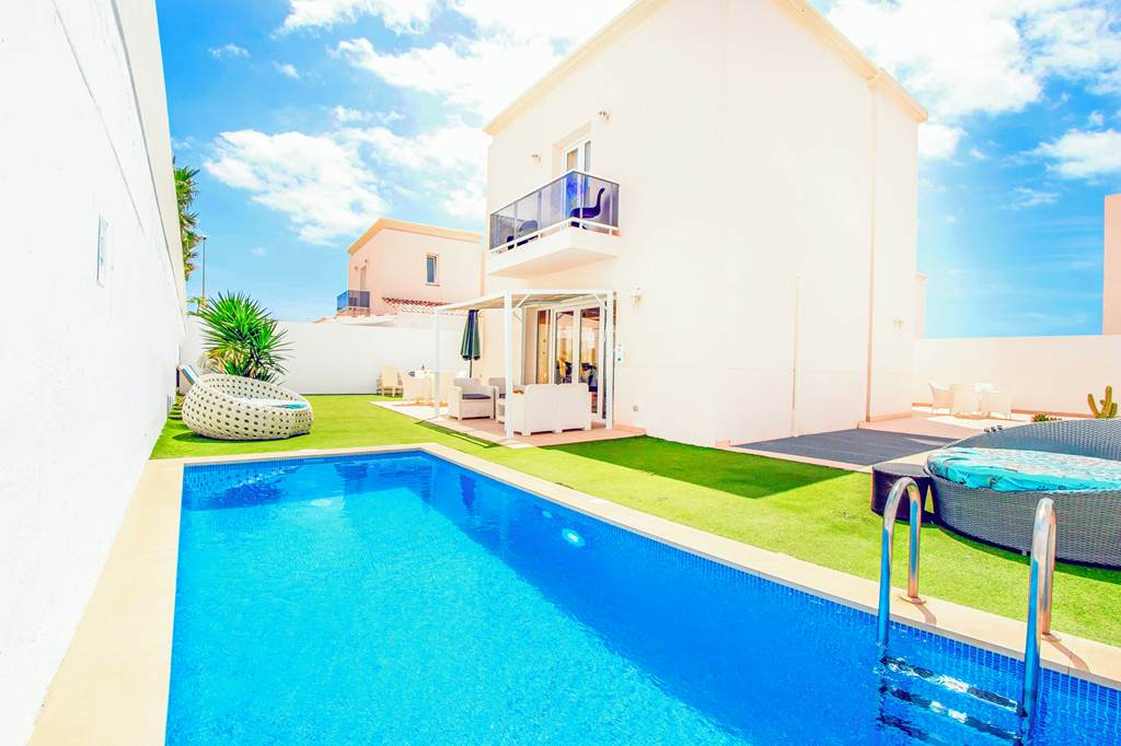 Villa Campanula