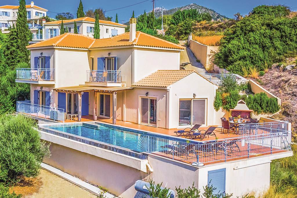 Villa Louloudia