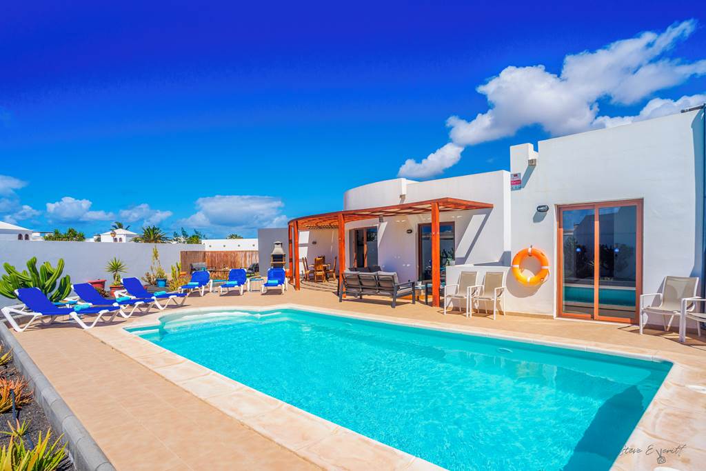 Villa Luar