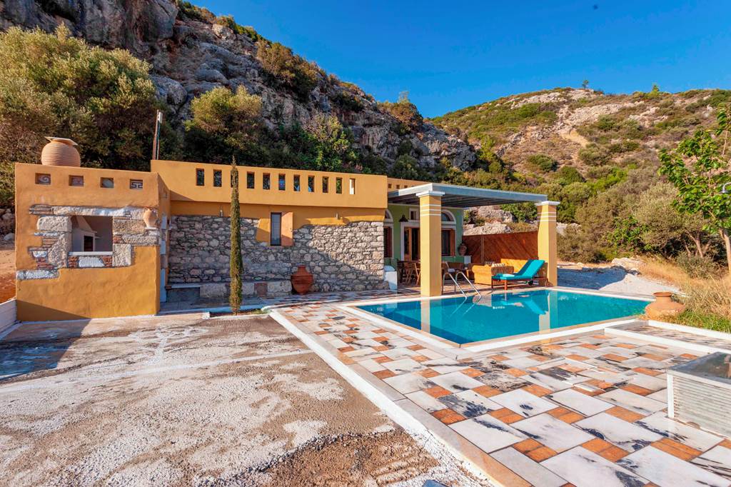 Villa Okiroi
