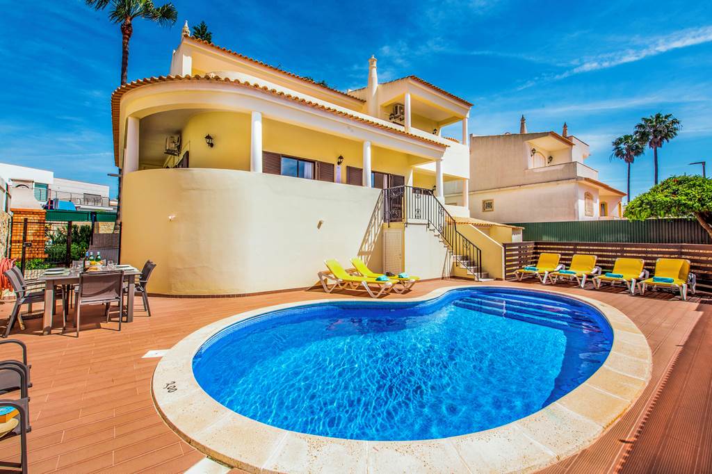 Villa Simoes