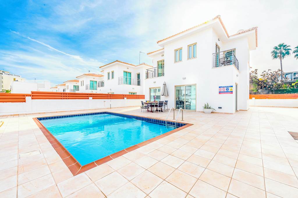 Villa Sunrise Bay 1