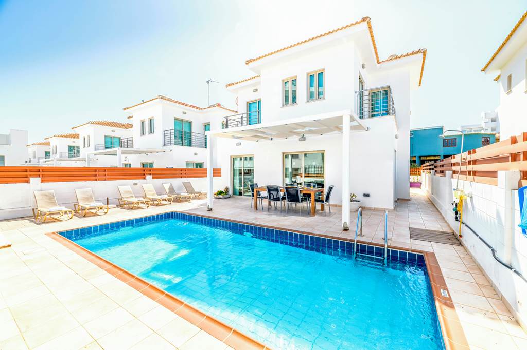 Villa Sunrise Bay 2