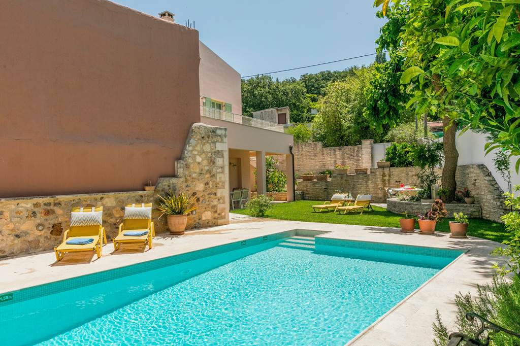 Villa Verdi Petra