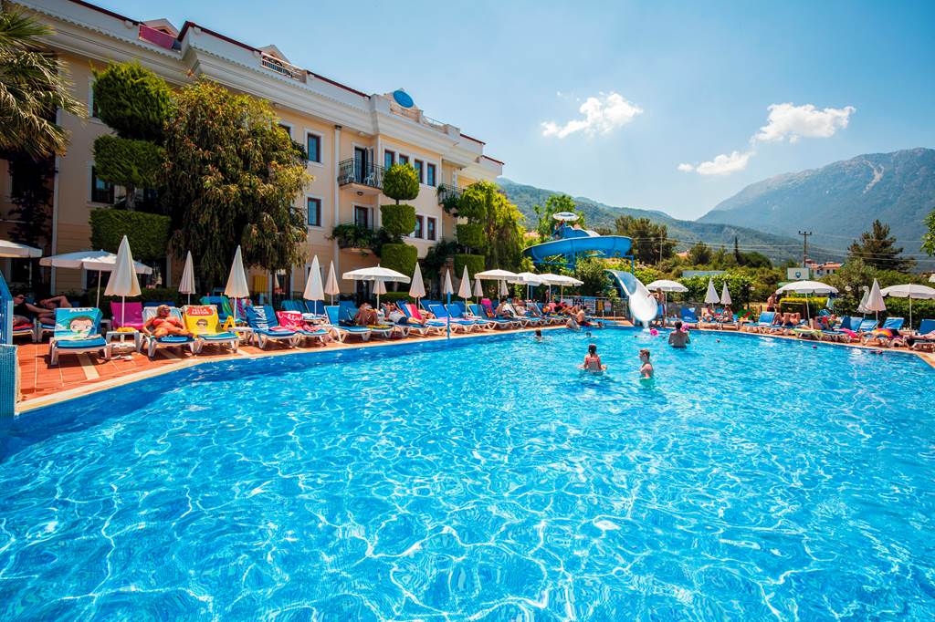 Yel Holiday Resort